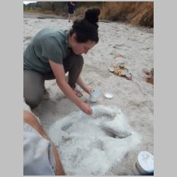 06-DSCN2038 Julia Hall applying latex.JPG